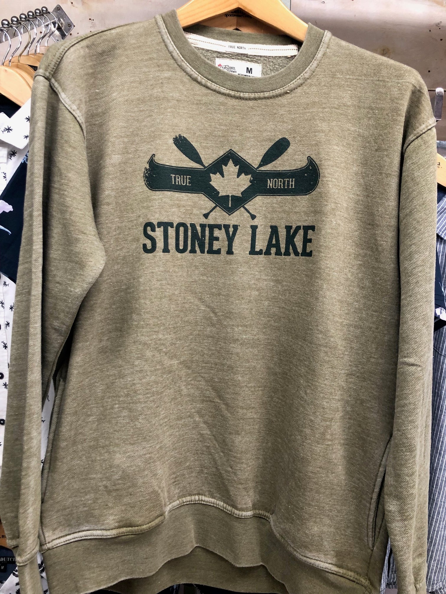 STONEY LAKE CREWNECK SWEATSHIRT MILITARY GREEN