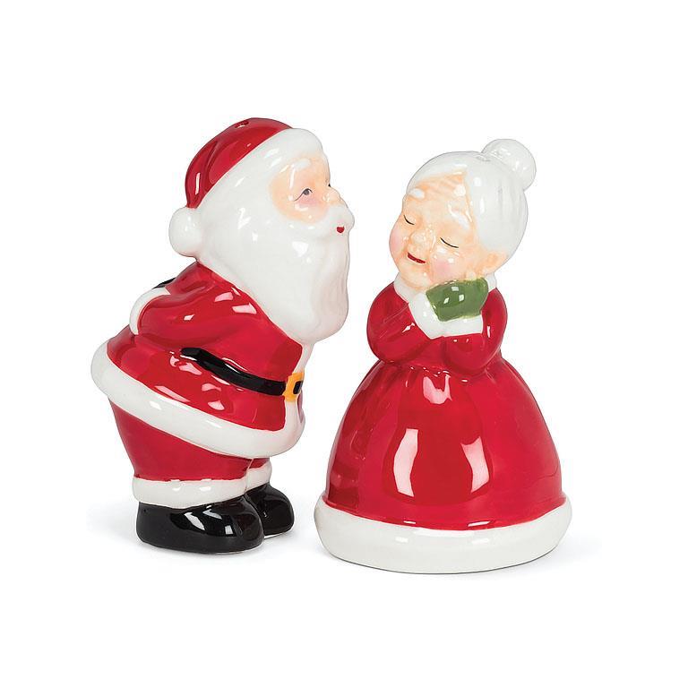 KISSING COUPLE SALT & PEPPER SHAKERS