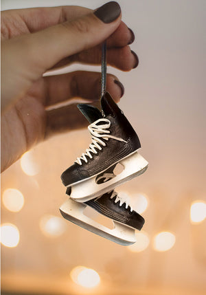 BLACK HOCKEY SKATES ORNAMENT