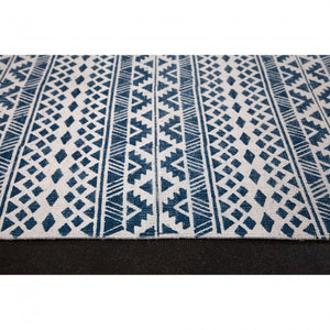 Campana 5' x 8' Area Rug